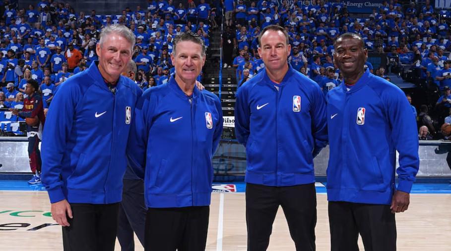 美媒:新赛季教练挑战出界球将由回放中心复核,无需当值裁判观看