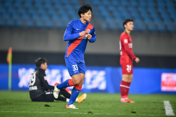 沪媒:申花客战三镇受伤病困扰 中场或由汪海健和阿马杜搭档